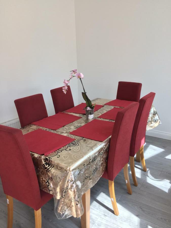 Rushden Vacation Holiday home Hendon